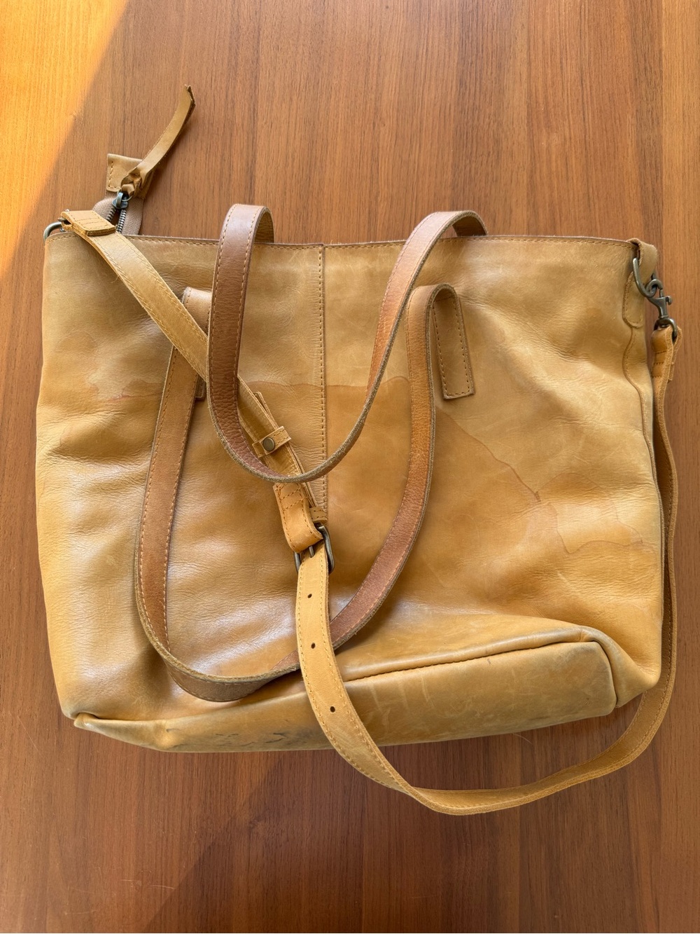 Able Leather Tote Shoulder Bag in Tan